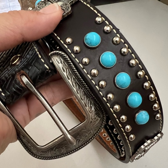 Turquoise accent Leather Belt Size 34 - Picture 7 of 14
